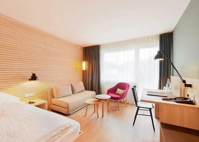 Weisses Kreuz Otel 4*